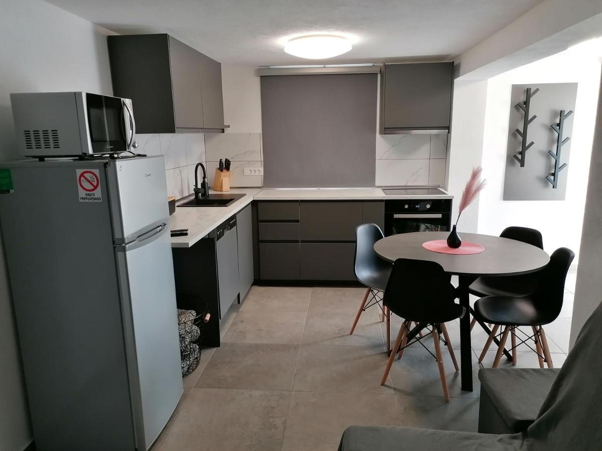 Apartma Pr Urarj Kobarid Exteriér fotografie